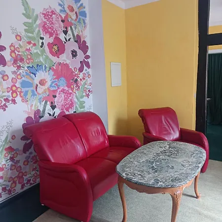 Farbenfrohe,ruhige Apartment